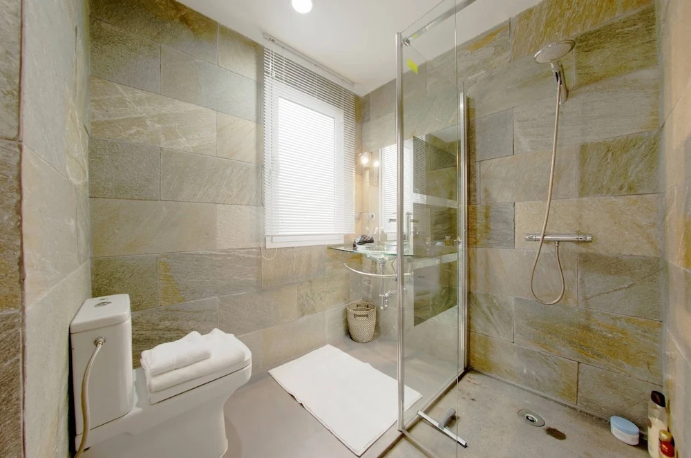 Duplex nuevo y moderno con terraza