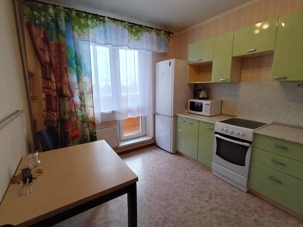 Отличный день на улице Рылеева