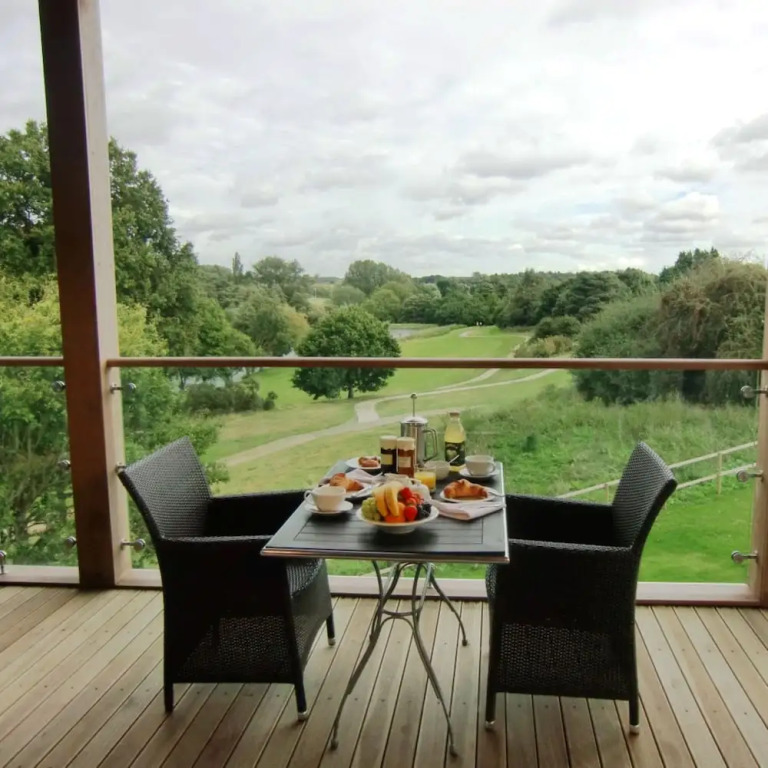 Apple Tree Lodges