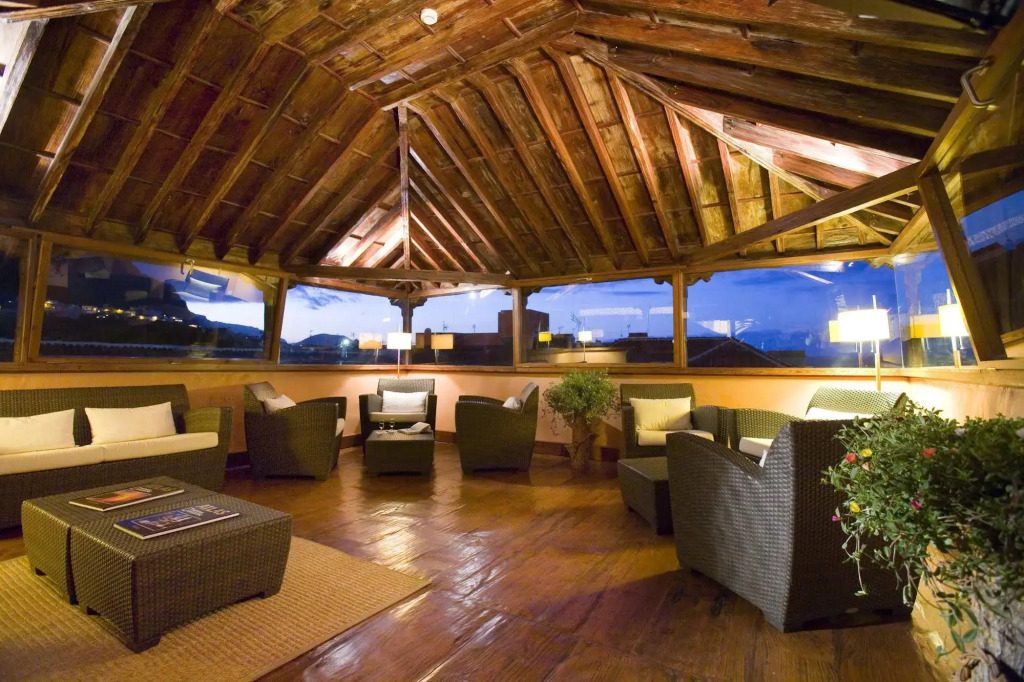 Hotel LIVVO La Quinta Roja