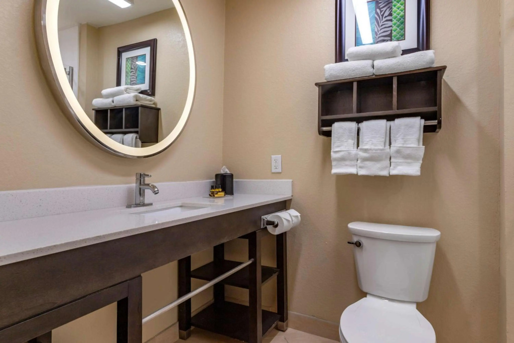 Best Western Plus Galveston Suites