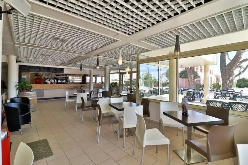 Oustal Del Mar
