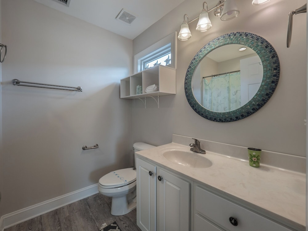 The Water Bear by Topsail Realty