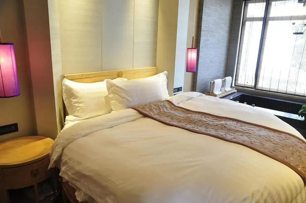 Huaqing Palace Resort & Spa