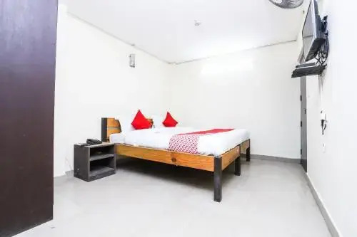 Hotel Yuvraj by OYO Rooms