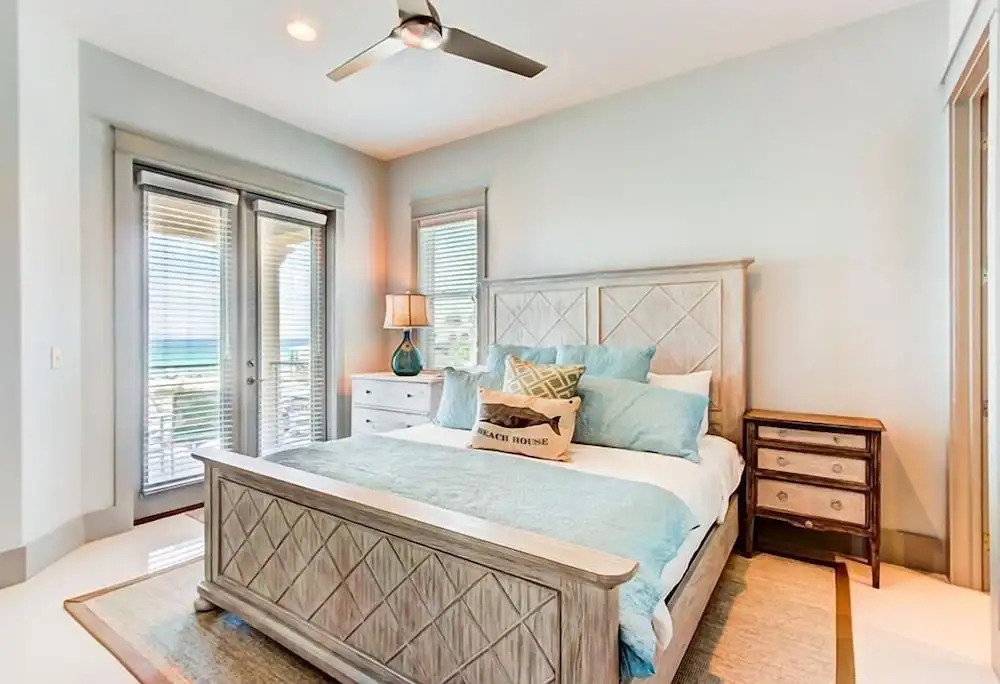 DaShells30A 6 Bedroom Holiday Home by Five Star Properties