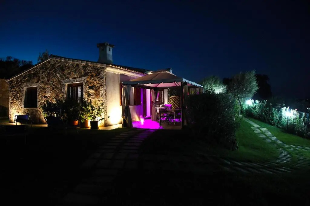 ISS Travel, Stazzu Fioritu - ground floor apartments with sea view