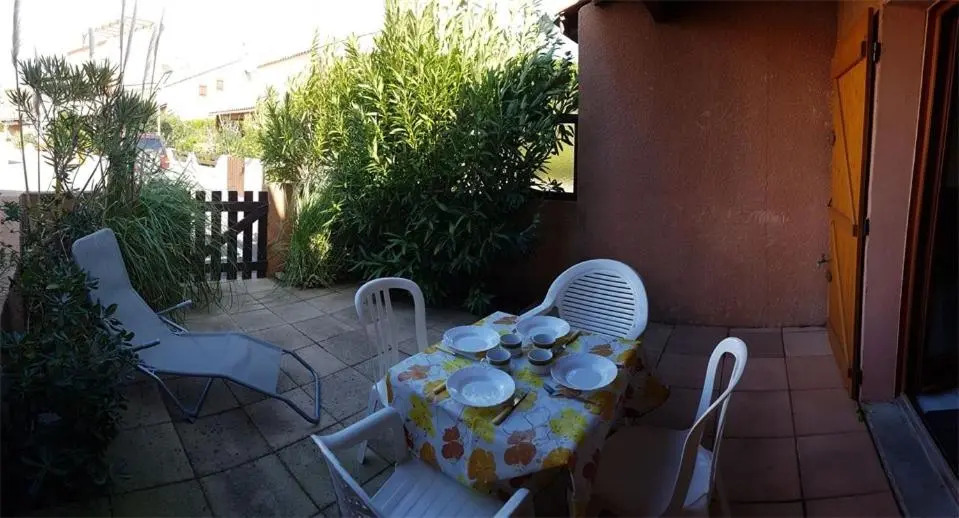 Ls176 : Villa Studio Mezzanine 4 Couchages Gruissan
