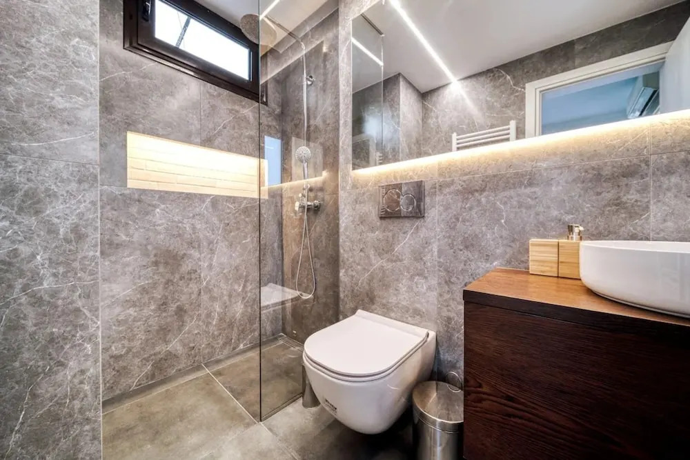 Phaedrus Living: Heritage Luxury Penthouse Kolonaki