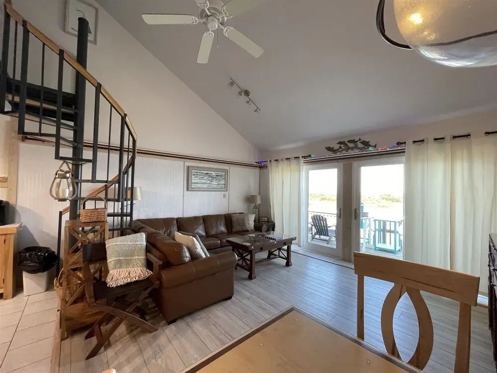 Sw 13 Sea-sound-seitz 2 Bedroom Condo by Redawning