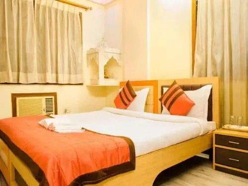 Seacom Inn Panditya By OYO Rooms
