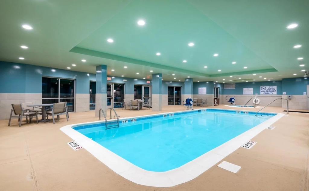 Holiday Inn Express & Suites Florence I-95 & I-20 Civic Ctr by IHG
