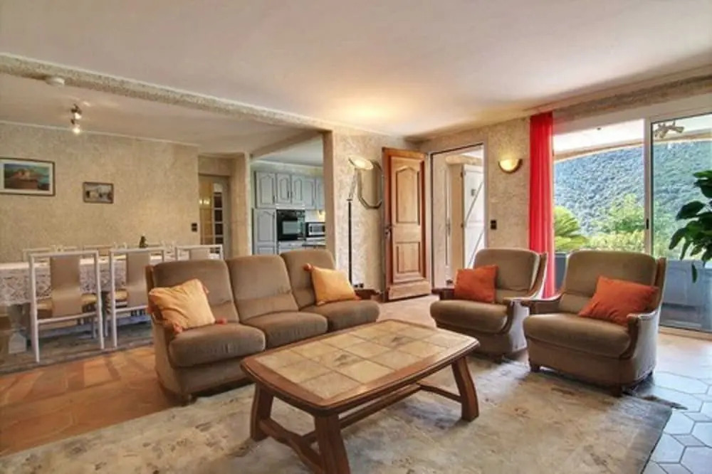 Magnifique Villa,Calme,Vue dégagée,Piscine,Parking,Wifi,Clim
