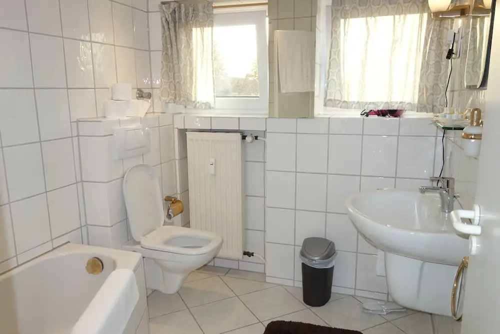 Tolstov Hotels