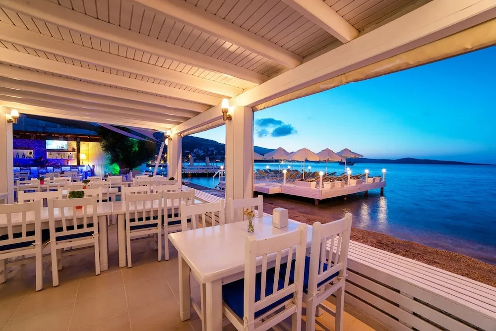Fiko Hotel
