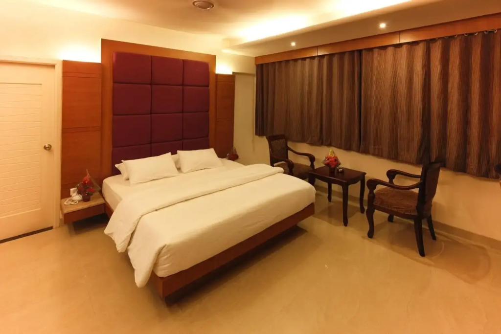 Hotel Seven Heaven
