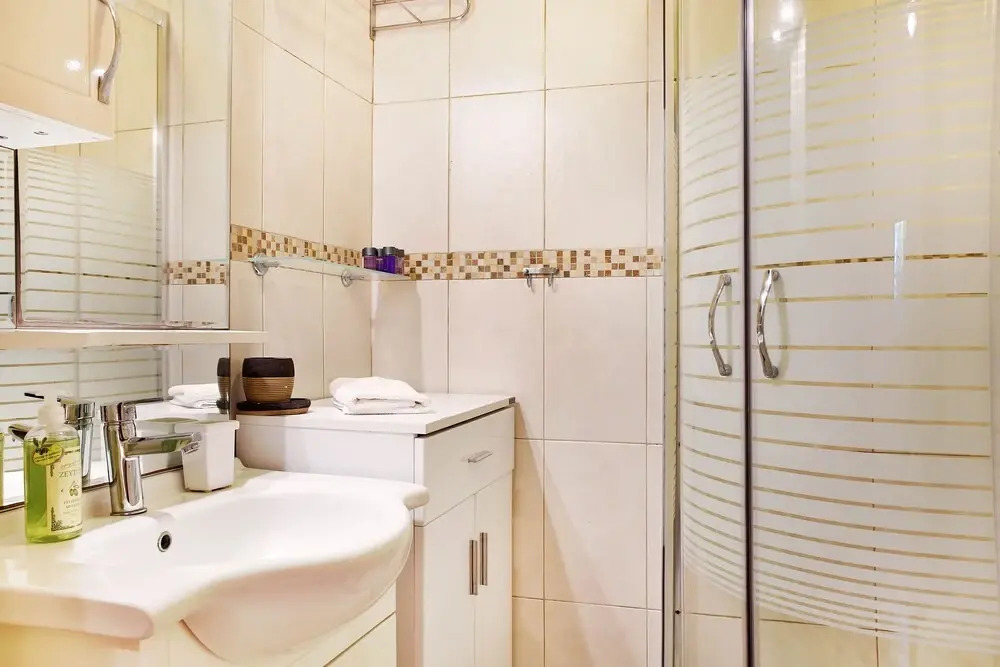 Important Group Villa BD420 6 Bedrooms