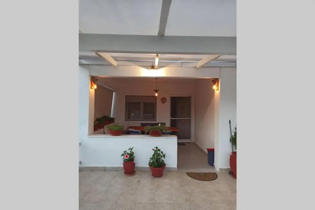Spaceous house w/ balcony,fireplace&Lovely view