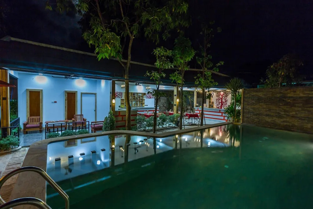 Damnak Villa Retreat