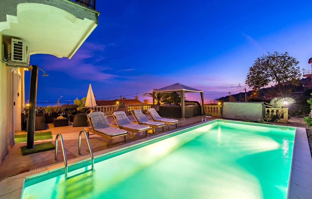 Amazing Home in Bregi With Sauna, Wifi and 4 Bedrooms