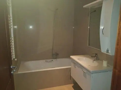 Luxury Apartment at Berges Lac2