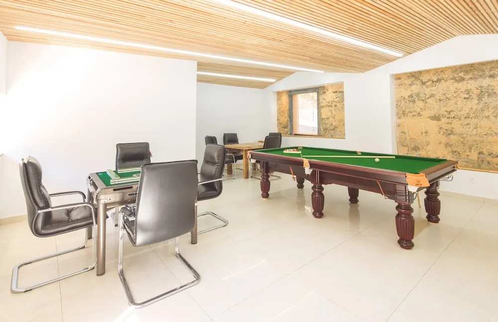 Anji Valley House Hotel