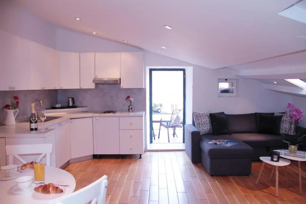 Alberto Apartment