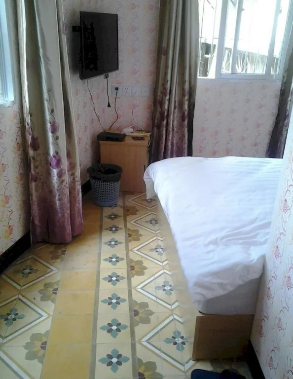 Wanhua Hotel