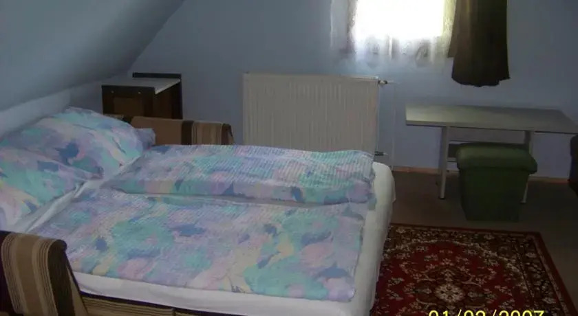 Aqua Termál Camping, Vendégházak