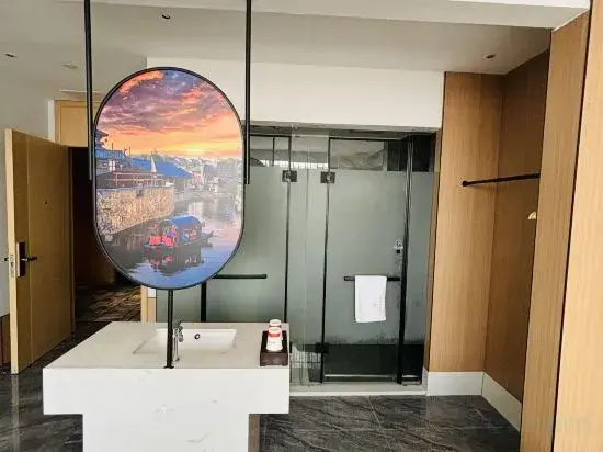 Zhongxiang Kaiden Business Hotel