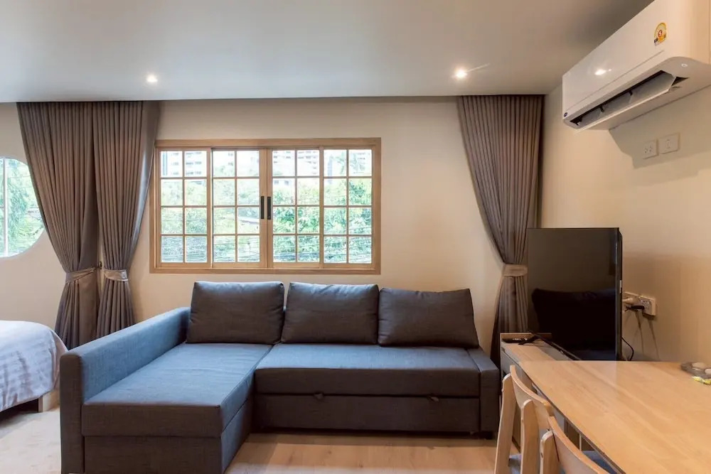 Shizuka House - 500m walk to BTS Phrom Phong