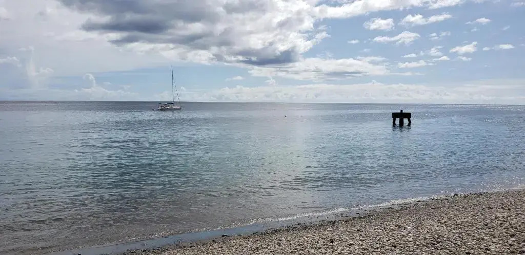 Roseau Hostel & Beach Front Property