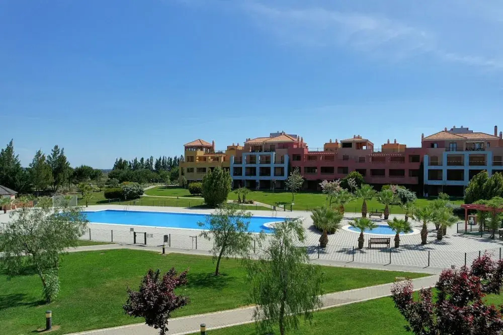 Golfside Apartment With Large Terrace