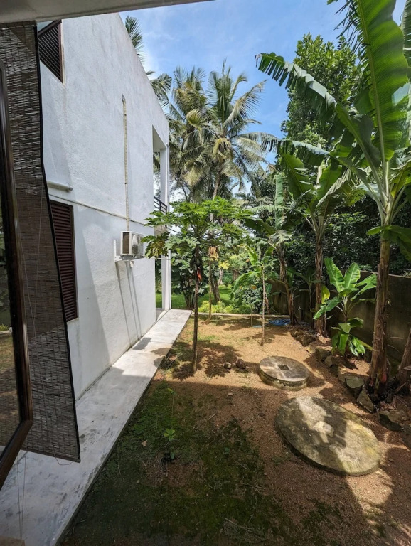 The Villa Close To Surf Beach And Galle Fort