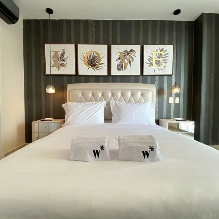w Stunning 2BR w Pool n AC in Sunny Cartagena