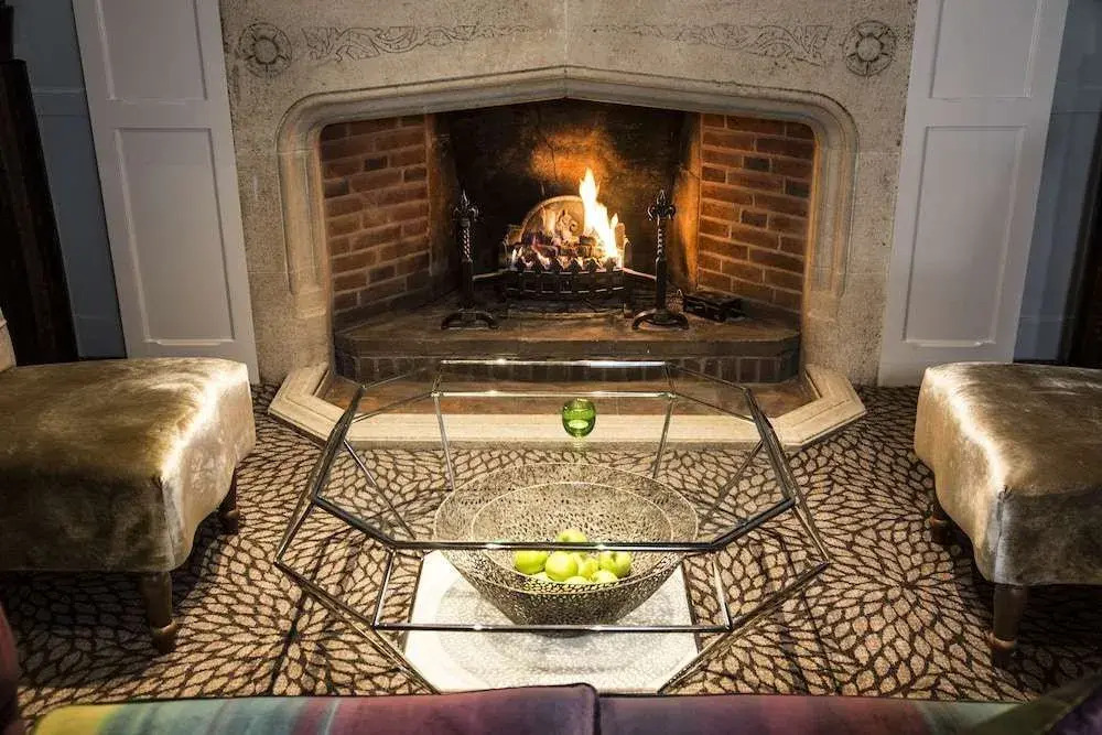 Hogarths Stone Manor