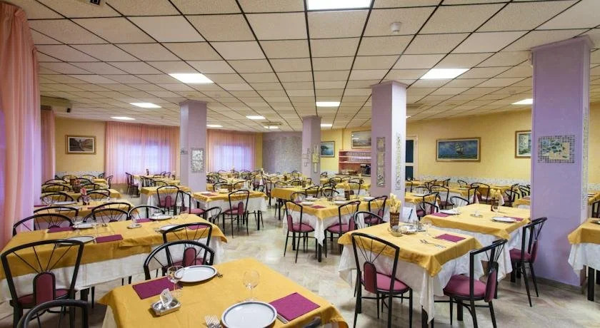 Hotel La Plaja