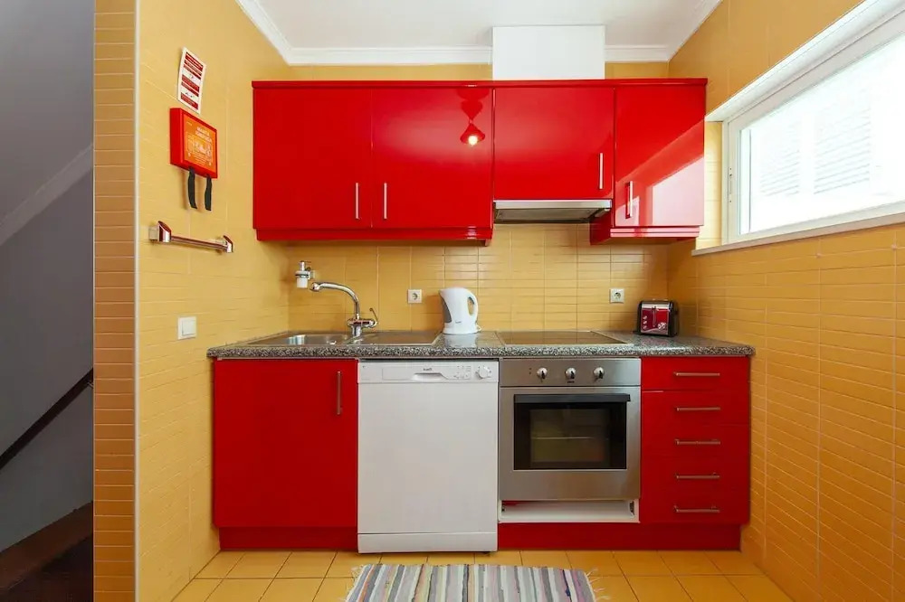 B28 - Stylish Typical House by DreamAlgarve
