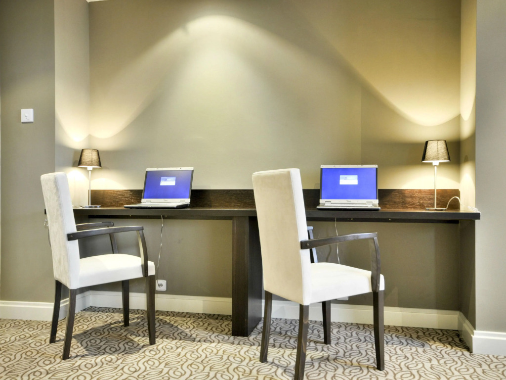 Grand Hotel Prague Towers - Czech Leading Hotels