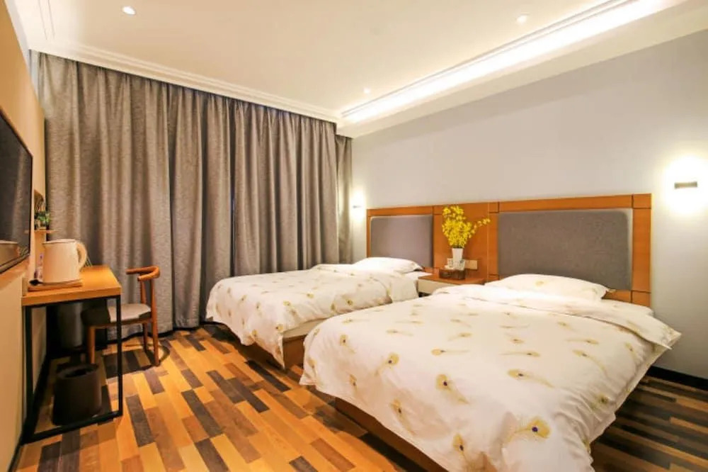 Lemmy Hotel (Guilin Two Rivers & Four Lakes Elephant Trunk Hill Branch)