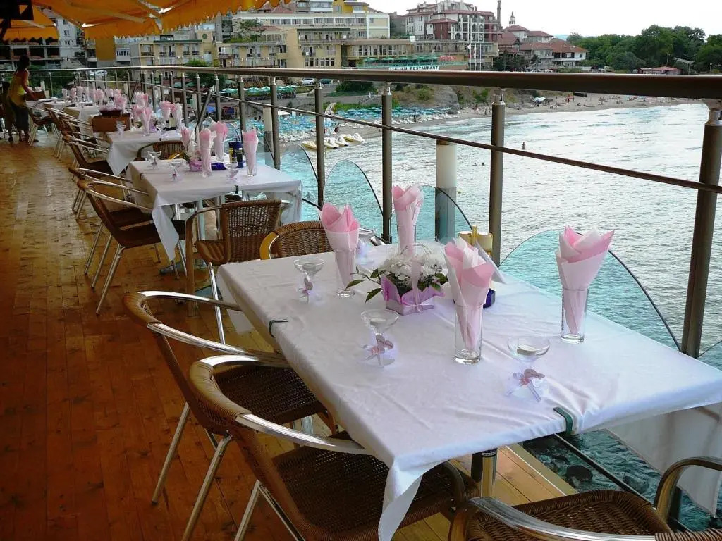 Hotel Parnasse