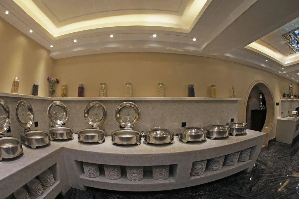Yarrow Boutique Hotel