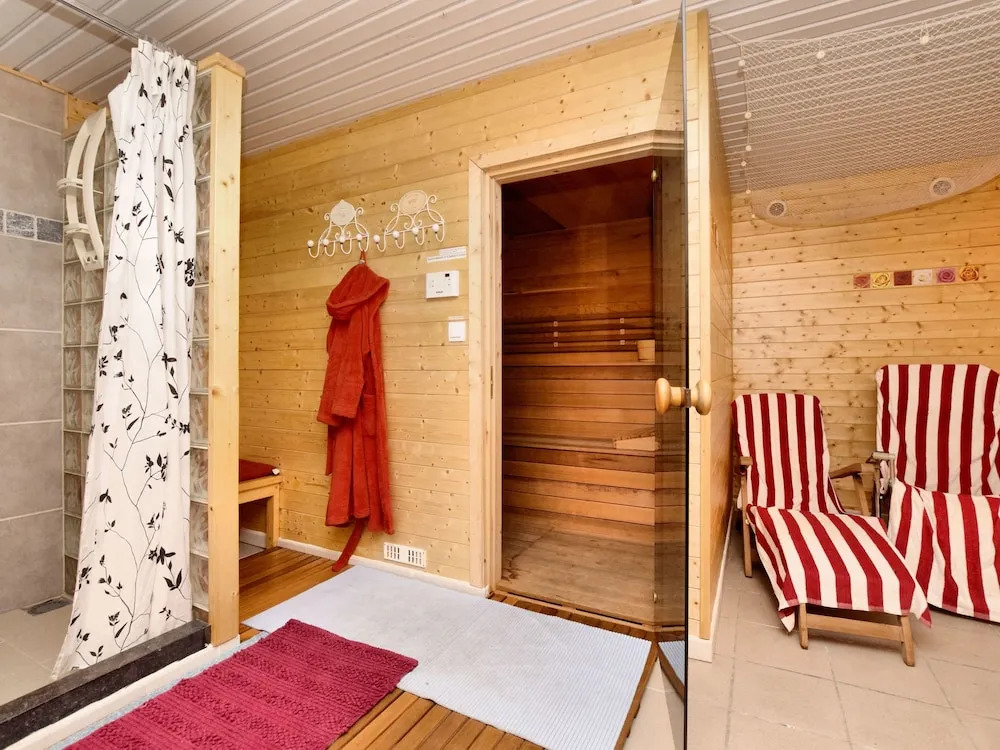 Beautiful Chalet with Sauna near the Forest in Durbuy