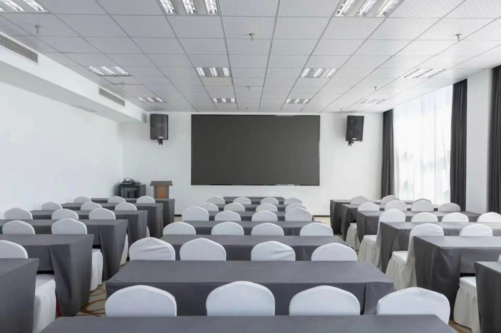 Aifeel Hotel (Hefei Xiangzhang Avenue Liushutang Subway Station)
