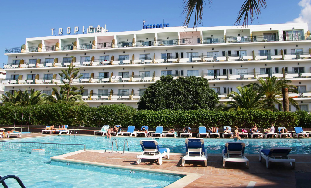 Hotel Tropical