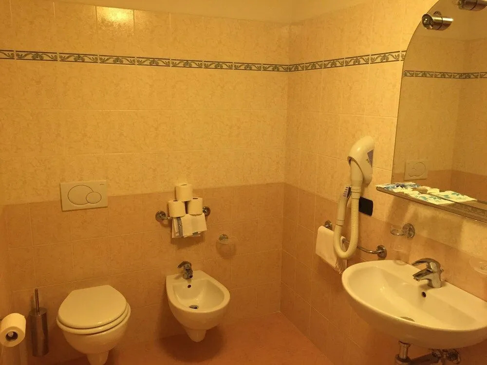 Hotel Girasole 2000