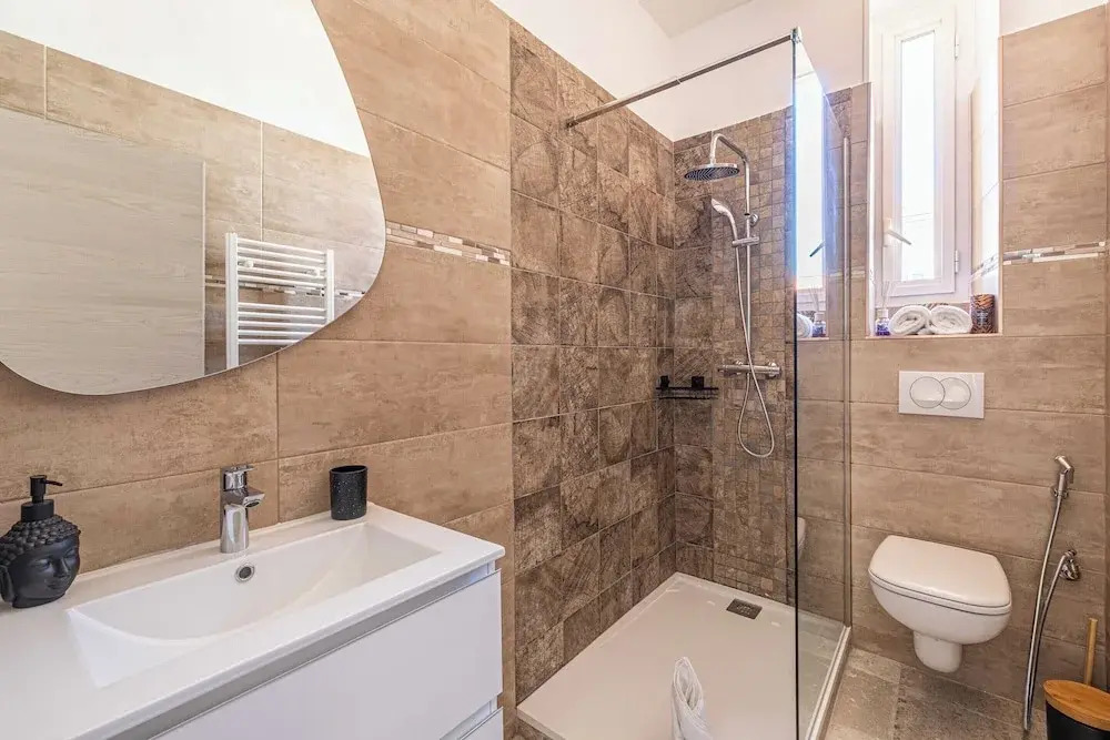 Nice Apartment With a/c - 1bd/4p - Heart of Cannes