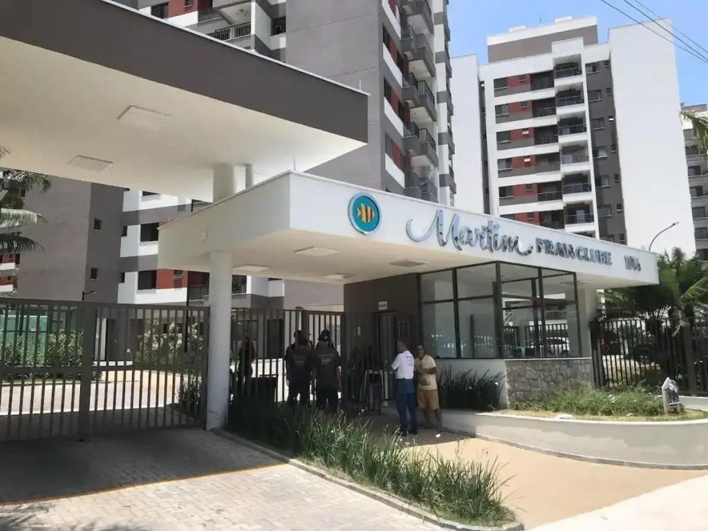 Ap 02 quartos com piscina e varanda gourmet