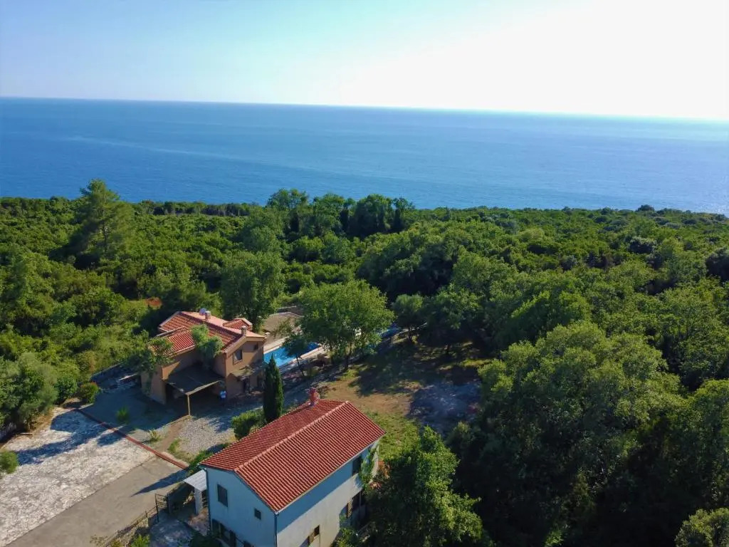 Korda Villas Residence