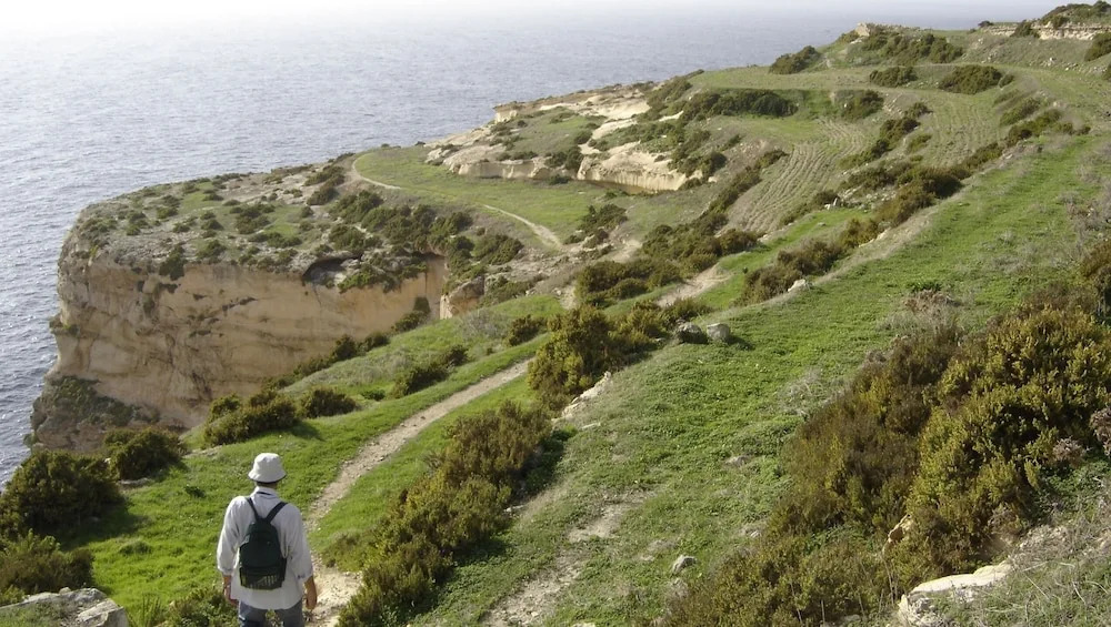 Lonza Gharb Farmhouse